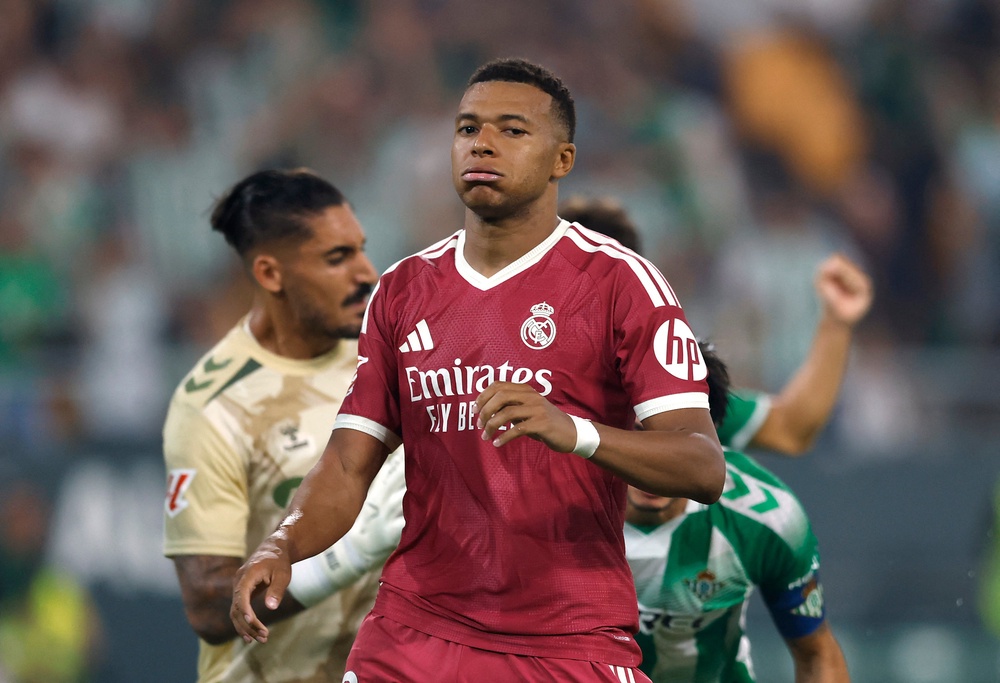Mbappe’s penalty was saved (Reuters)