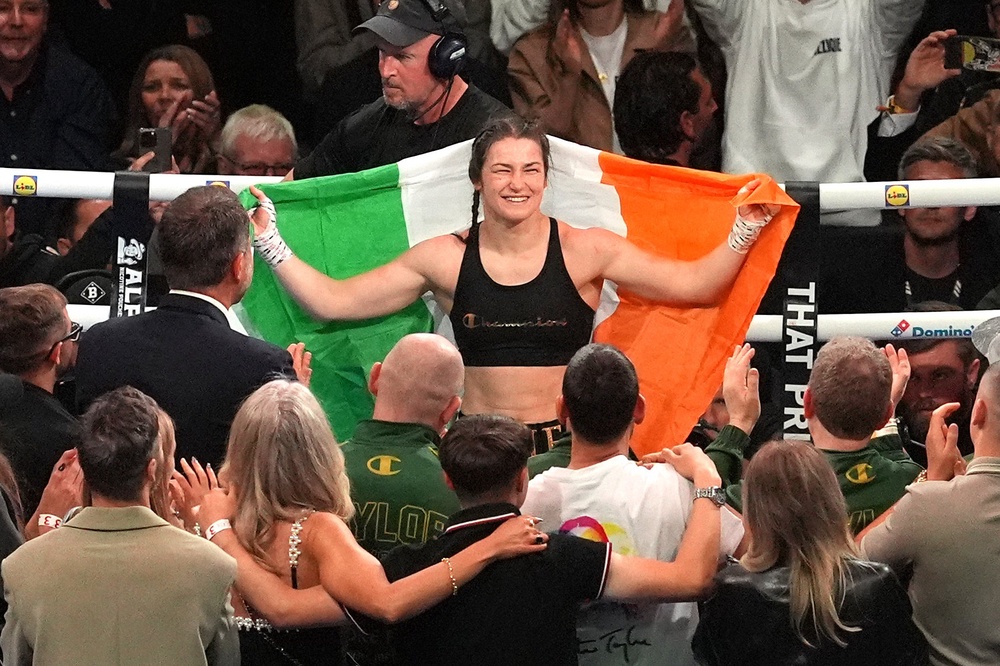 Image from: Katie Taylor vs Flora Pili LIVE: Fight result and reaction as Irish icon retires with victory at Croke Park