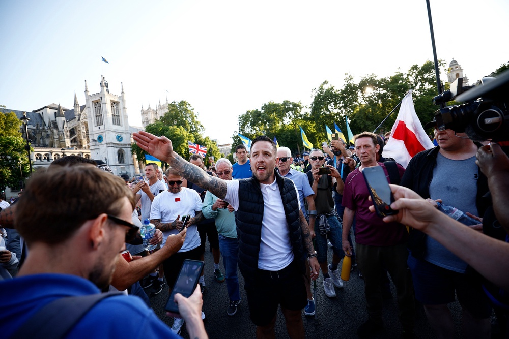 Image from: UK politics live: Police hunt far-right activists in Portsmouth after officers injured and cars damaged in protest