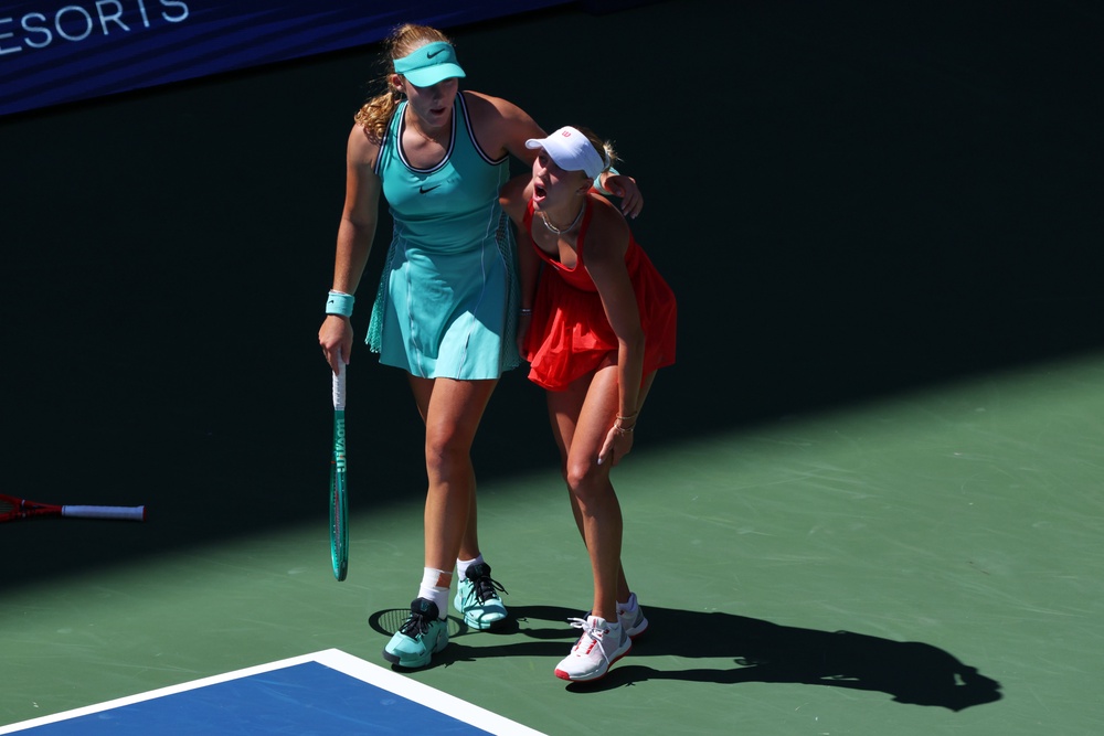 Andreeva helped Potapova to her feet and did not celebrate winning against her (AP)