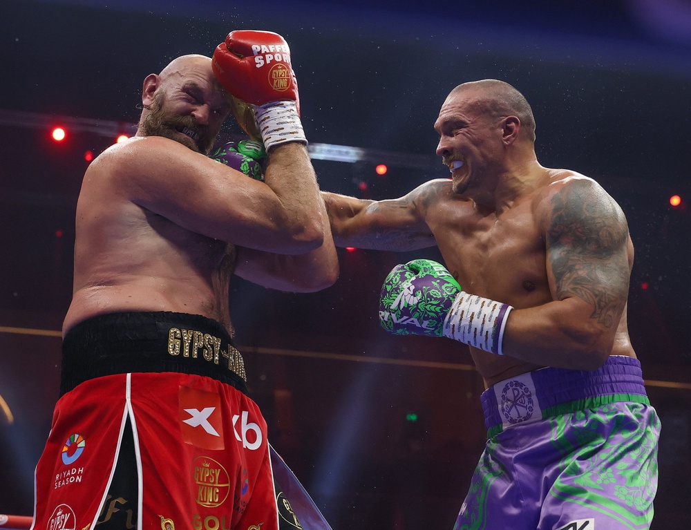 Tyson Fury (left) wants his trilogy bout with Oleksandr Usyk (Getty)