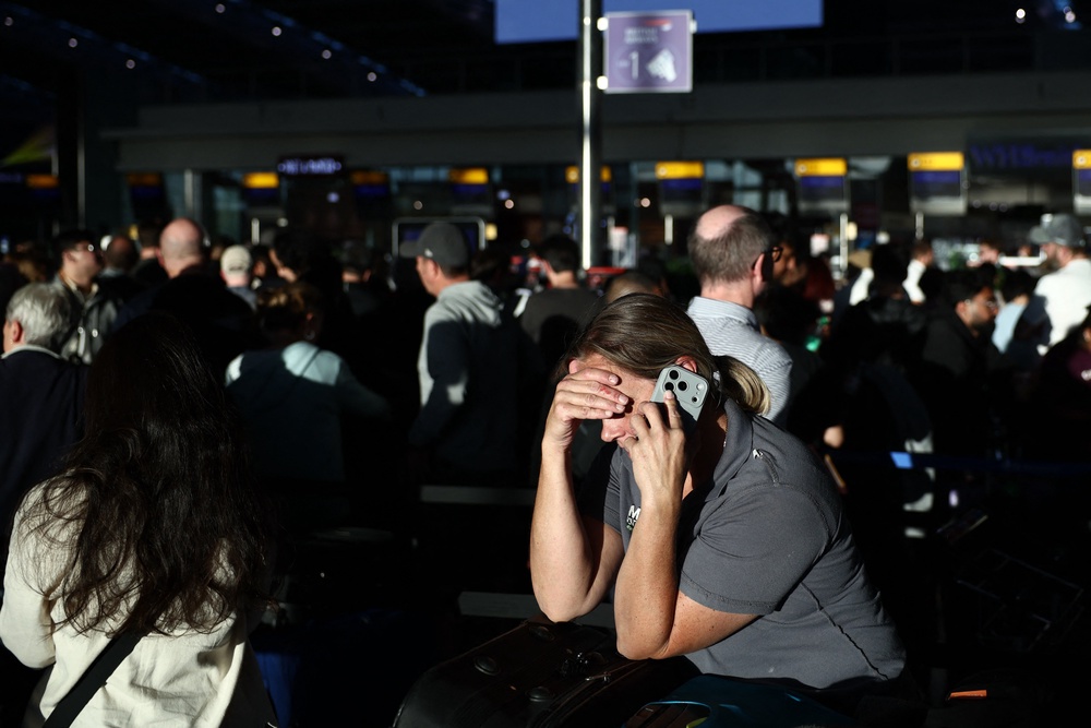 The disruption affected tens of thousands of people (AFP/Getty)