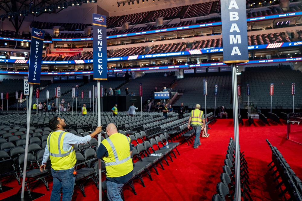 Workers make preparations ahead of the 2026 Republican National Convention at the American Airlines Center in Dallas (Getty Images)