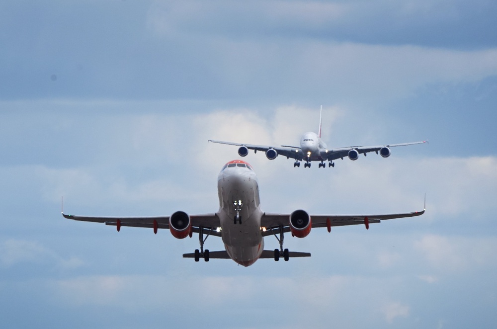 Passenger planes depart and arrive at Gatwick Airport in Crawley, West Sussex, during disruption after a system issue hit Nats (Gareth Fuller/PA) (PA Wire)