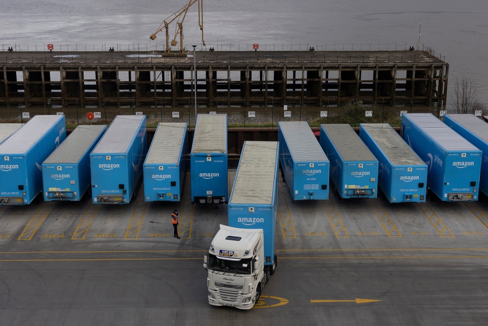 Amazon has started flagging frequently returned products and sending notices to high-volume shoppers to help reduce return rates (Getty Images)