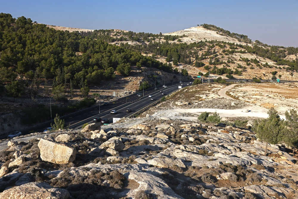 Israeli construction in the E1 corridor severely undermines the territorial contiguity of a future Palestinian state (AFP/Getty)