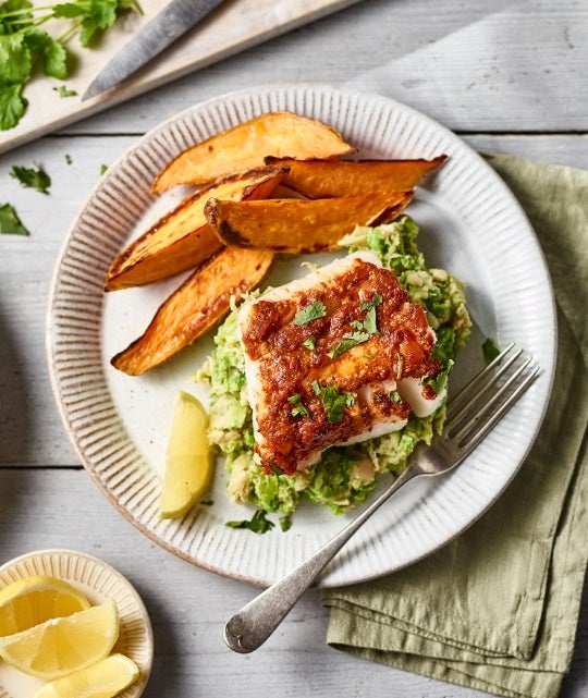 Madras-spiced cod with sweet potato and a fibre-rich mash of peas, broad beans and cannellini beans (Love Your Gut)