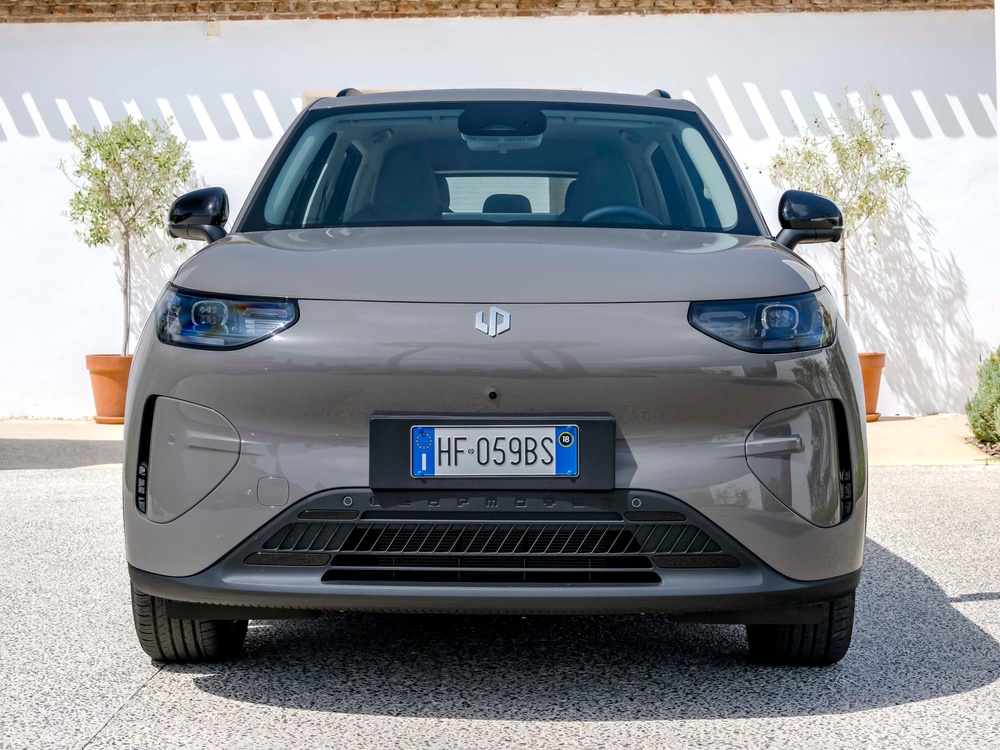 The Leapmotor B03X front end is smart if a bit nondescript (Leapmotor)