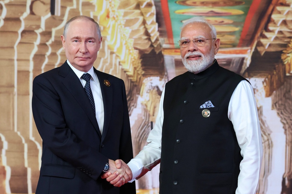 Putin and Modi on Saturday (AP)