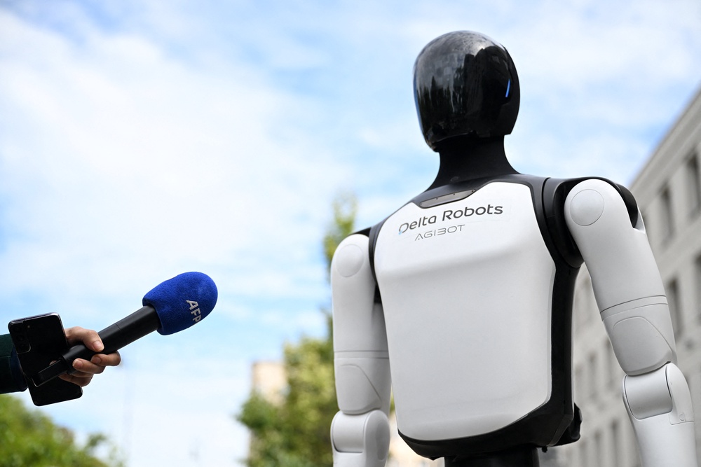 Image from: AI warnings - latest: Trump lashes out at ‘conspiracists’ who want controls on artificial intelligence as experts warn about imminent catastrophe