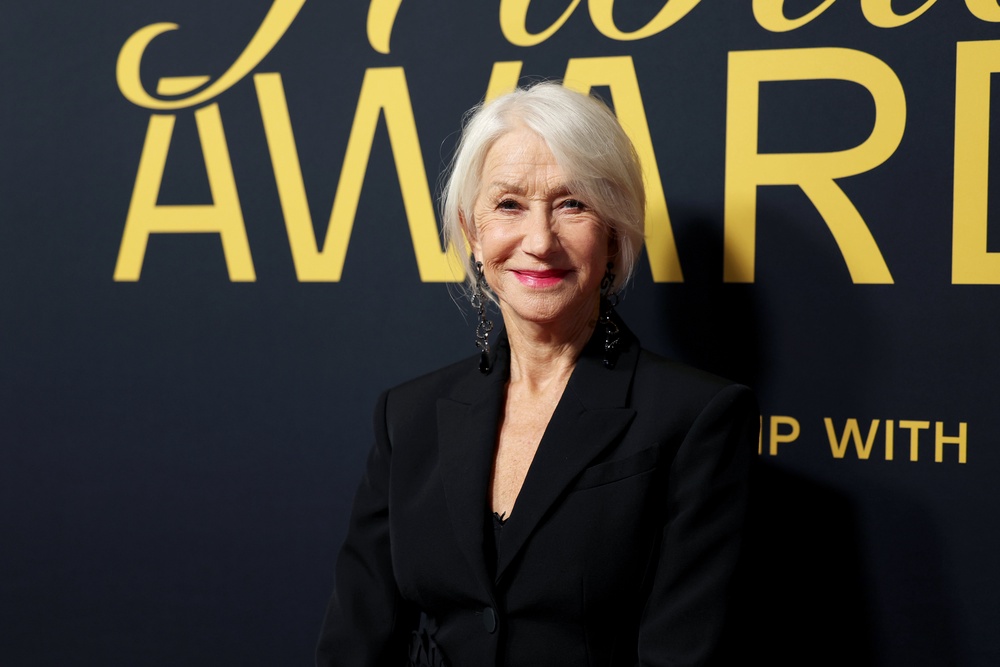 Helen Mirren says she avoids doctors and treats artificial intelligence as a live-in doctor when she has questions about her health. (Getty)