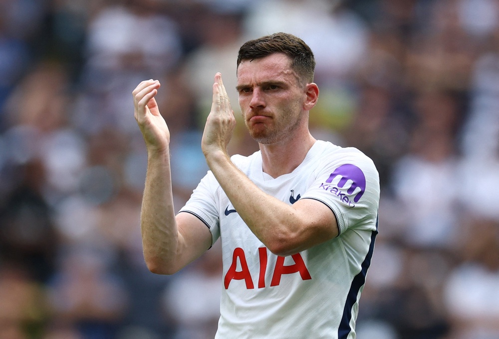 Image from: Liverpool vs Tottenham LIVE: Spurs finally score to halve deficit and set up nervy climax to Carabao Cup tie