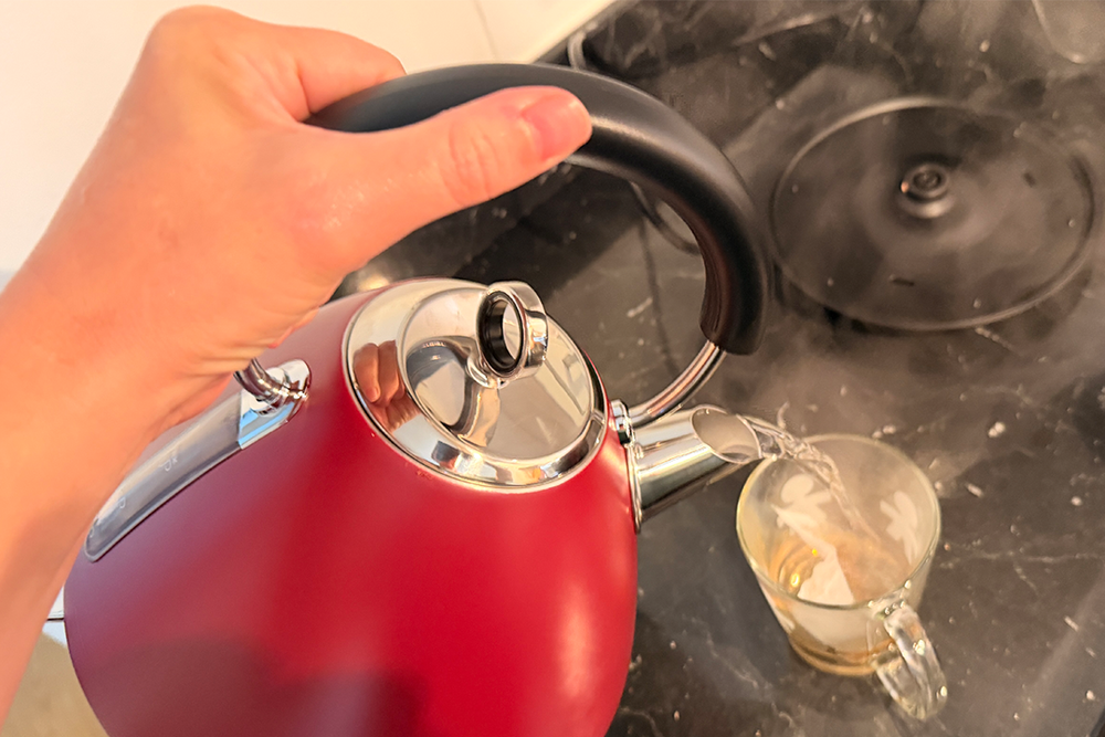 The looped handle makes for an easy pour (Rachael Penn/The Independent)