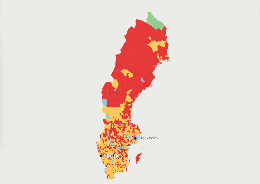 A map by Swedish national broadcaster SVT shows the Social Democrats in control of the country's north and battling with the Moderates for inner-city areas in southern areas.Red = Social Democrats (centre-left); Blue = Moderates (governing centre-right); Yellow = Sweden Democrats (hard right) (SVT)
