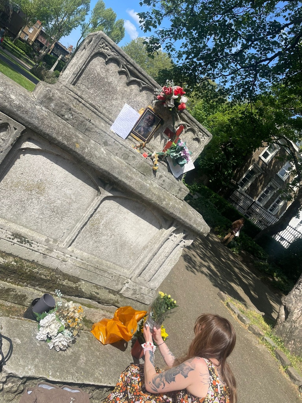 Ayisha Carroll visits Mark's make-shift memorial in Camden (Ayisha Carroll)