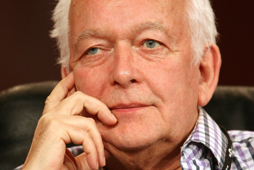 The screenwriter Andrew Davies, as photographed in 2006 (Getty Images)