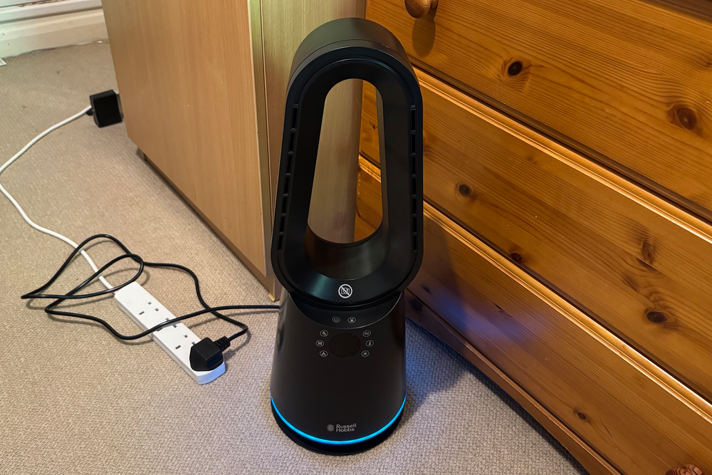 This bladeless heater heated up quickly (Jo Plumridge/The Independent)