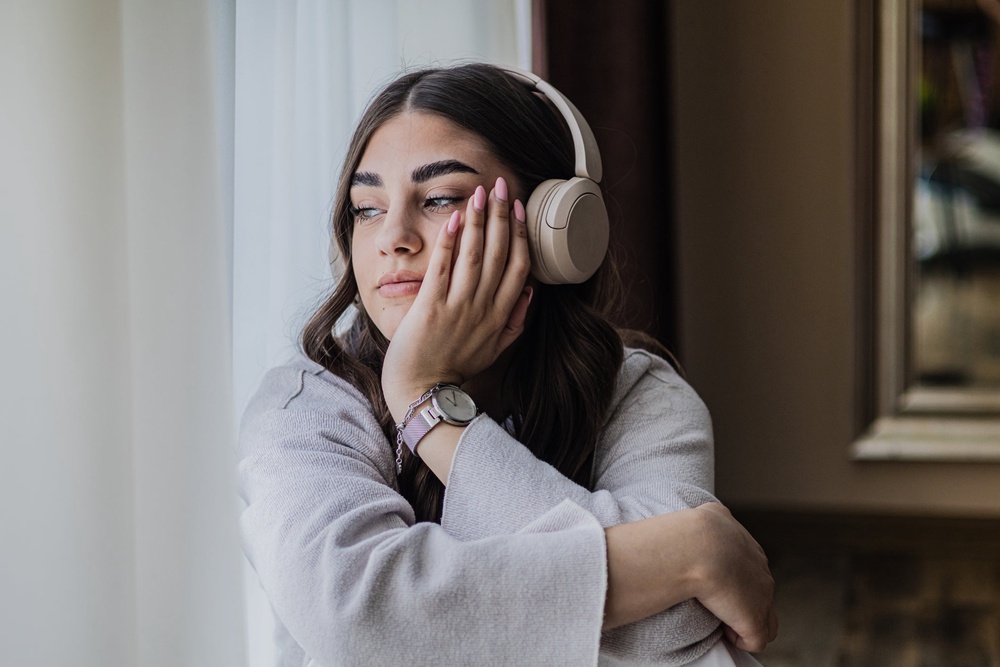 People with ADHD frequently “mask” their symptoms to appear more typical and fit into social, academic, or professional settings. (Getty Images)