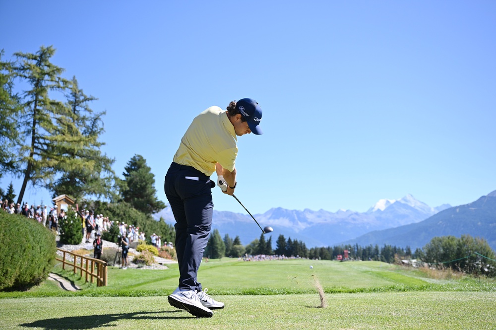 Angel Ayora hits the ball a mile (Getty)