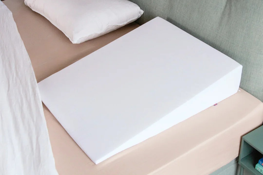 Image from: 11 best anti-snore pillows for back, front and side sleepers