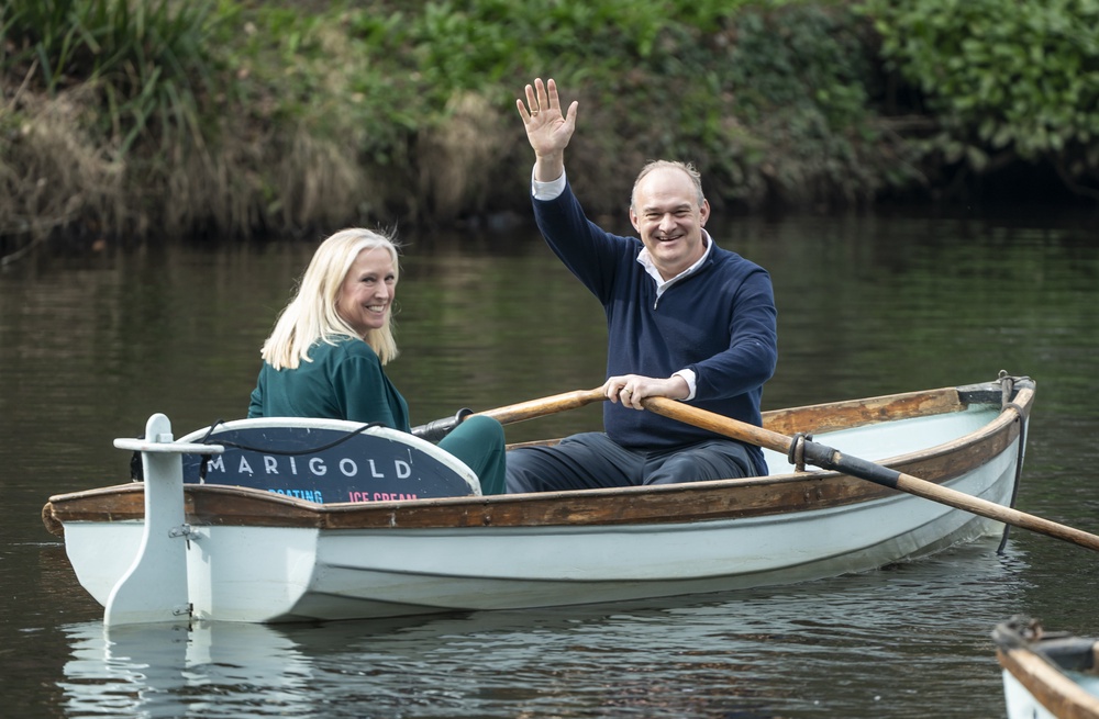 Liberal Democrat leader Sir Ed Davey with Roz Savage, the Liberal Democrat MP for South Cotswolds, in March 2025 (Danny Lawson/PA) (PA Archive)