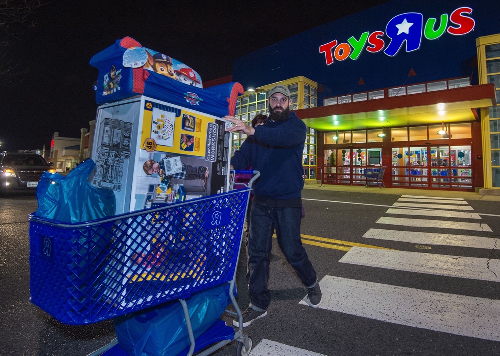Toys R Us’s expansion plans with quadruple the number of standalone stores it has in the U.S. (AFP/Getty)