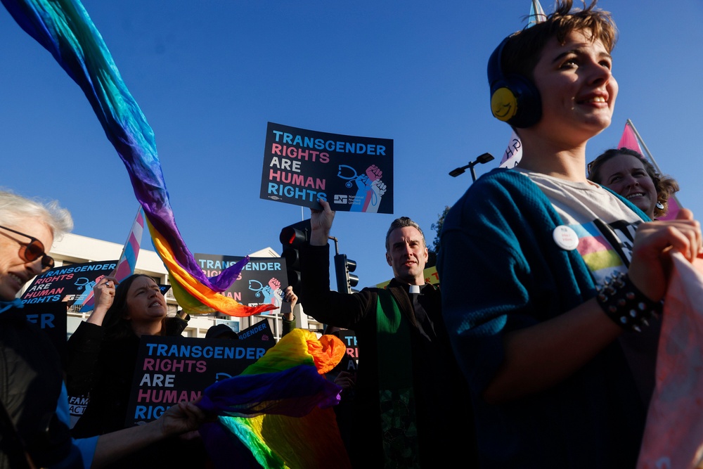 A group of Democratic state officials have sued the Trump administration over that, saying its efforts unlawfully intimidate medical providers (© 2025 Jessica Christian / S.F. Chronicle)
