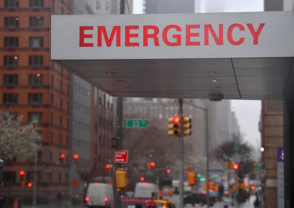 A sign is seen at the NYU Langone Health Center hospital emergency room entrance on March 23 (AFP/Getty)