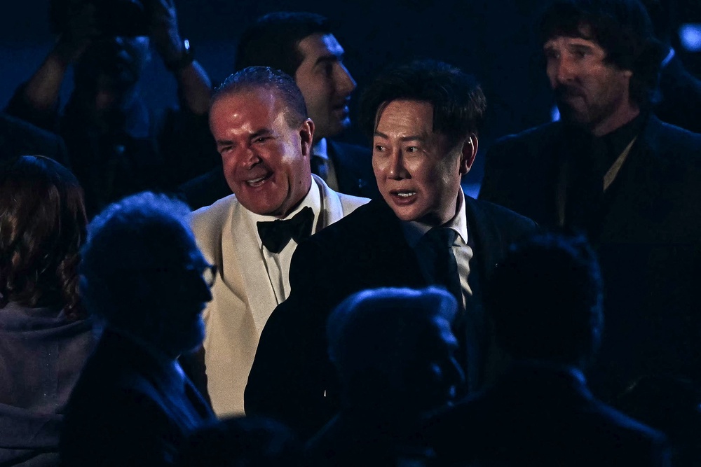 Miss Universe Thailand director Nawat Itsaragrisil (R) and Mexican businessman and president of the Miss Universe Organization Raul Rocha (L) at the 2025 Miss Universe national costume presentation (AFP/Getty)