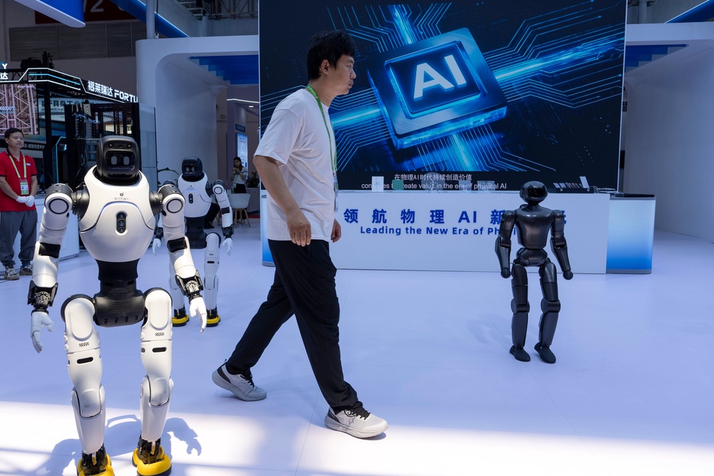 For many AI researchers, the primary danger resides not in self-aware programs abruptly deciding to destroy humanity, but in governments, organizations, or individuals manipulating the tools to eliminate their opponents (AP Photo/Ng Han Guan, File)