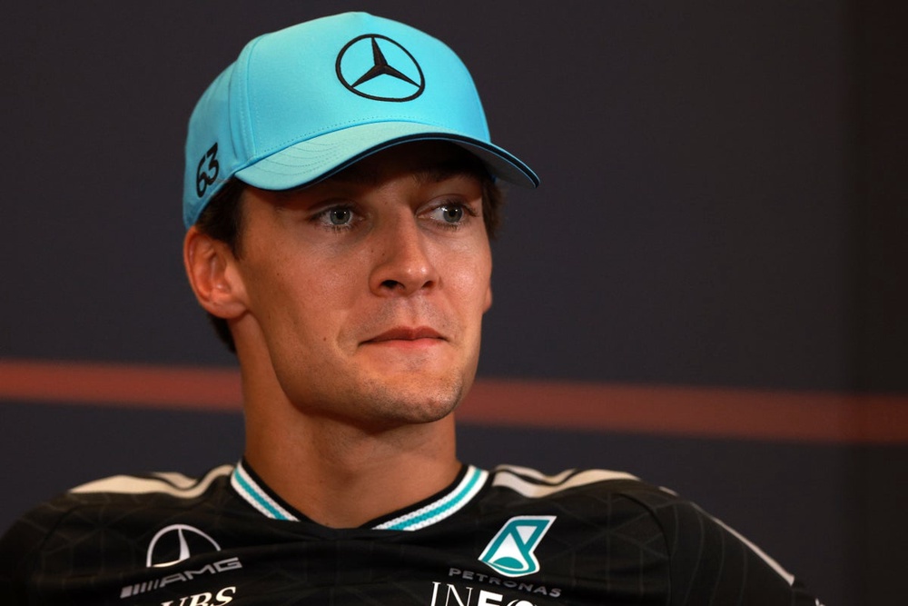 Image from: F1 Azerbaijan GP LIVE: Russell leads race with Piastri making impressive early move in Baku