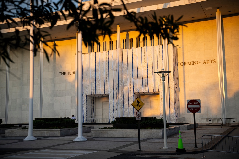 The closure of the John F. Kennedy Center for the Performing Arts has been extended an additional week, officials wrote in court filings (Getty)