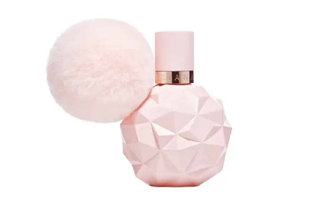 Image from: Every Ariana Grande perfume, ranked by our teen tester