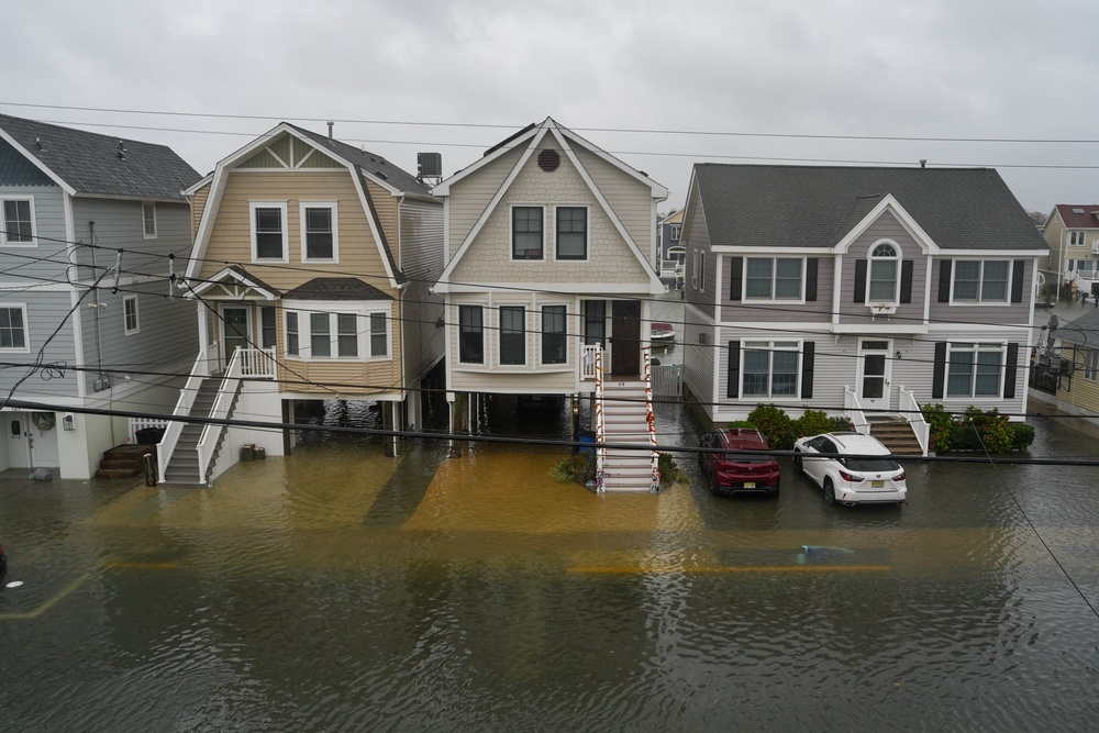 Water inundating homes during the nor'easter in Point Pleasant, New Jersey (Getty Images)
