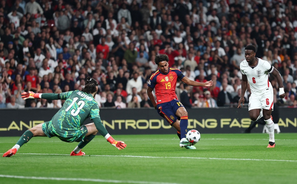Lamine Yamal sent Spain ahead with less than two minutes on the clock (Reuters)