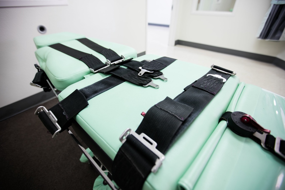 Image from: Christa Pike updates: Killer remains alive after her botched lethal injection in Tennessee, lawyer claims