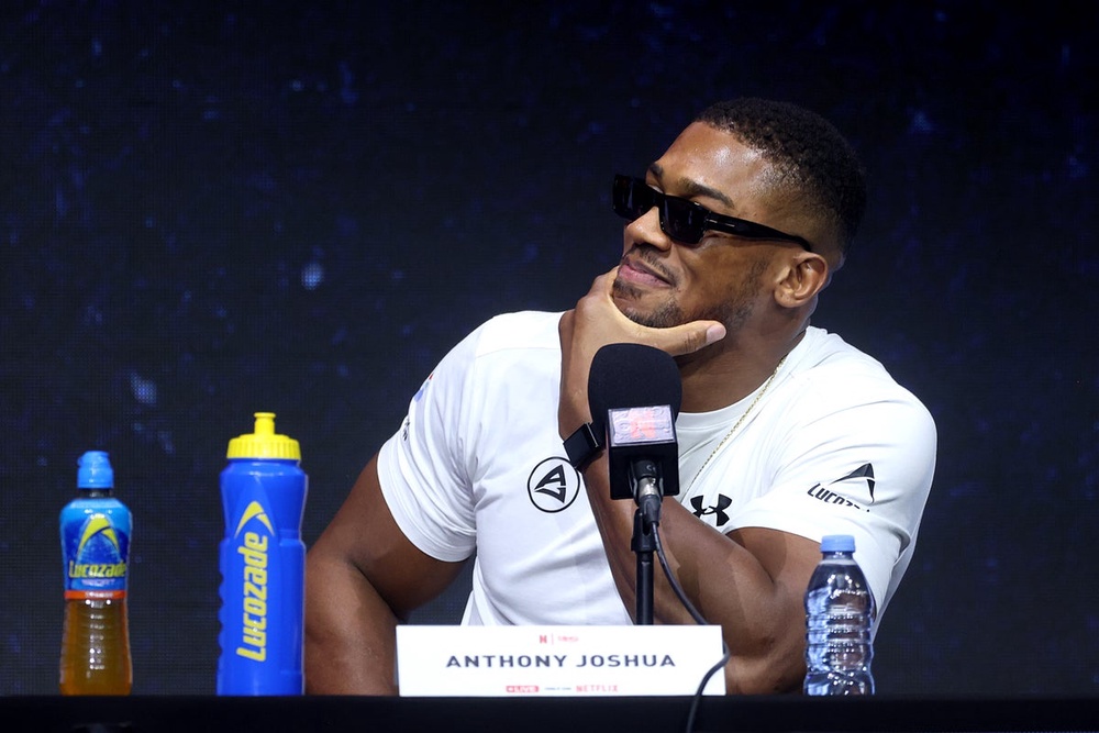 Image from: Fury vs Joshua press conference LIVE: AJ and Gypsy King reveal truth behind sparring rumours before first face-off