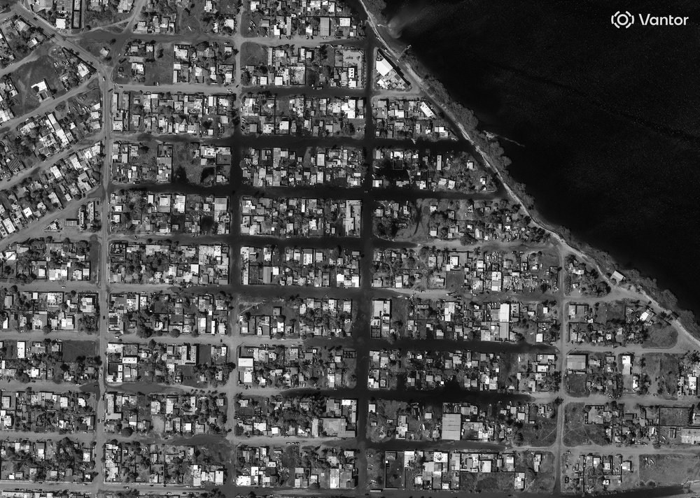 Satellite images show San Carlos, Baja California Sur, after Hurricane Polo. (Reuters)