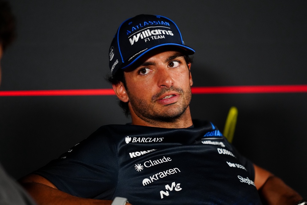 Carlos Sainz has called on F1 chiefs to have a ‘hard look at themselves’ (PA Wire)
