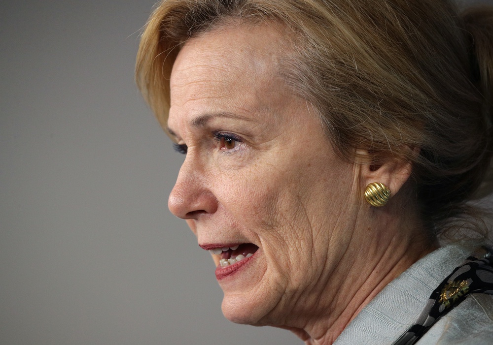 Dr. Deborah Birx warned that because the researcher traveled after exposure, the airborne nature of pneumonic plague creates significant potential for transmission through respiratory droplets (Getty)