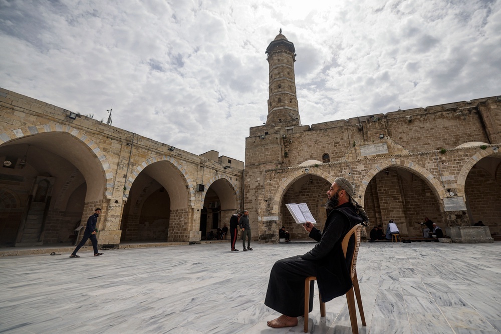 The Great Omari Mosque, Gaza’s largest and oldest mosque, pictured before the collapse of its ancient halls (AFP/Getty)