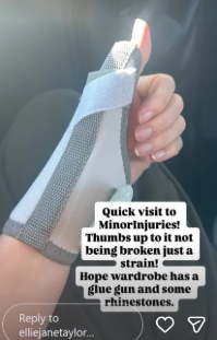 Ellie Taylor shared a picture of her injured hand on Instagram Stories (Instagram/Ellie Taylor)