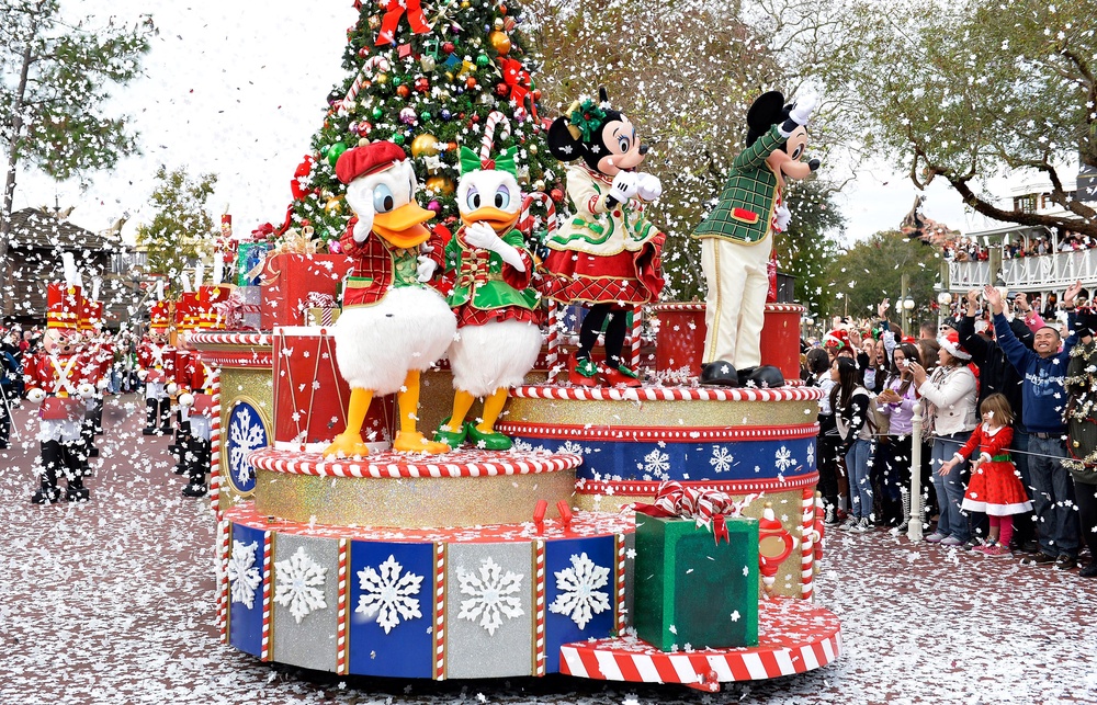 A one-day Disney World Park Hopper ticket will cost $301 on Christmas Day and New Year’s Eve in 2027, including tax (Getty)