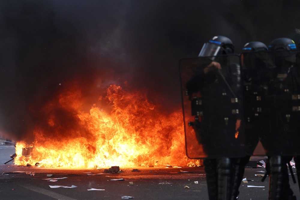  (Reuters)