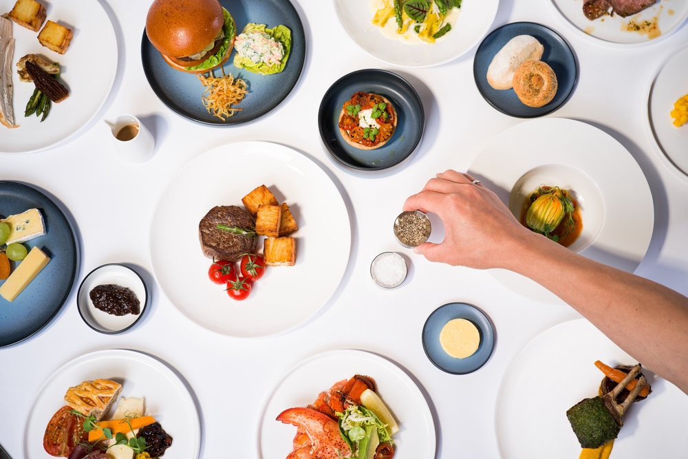 A glimpse at what is on the menu in the First cabin (British Airways)