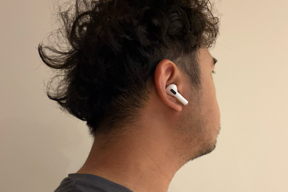 The AirPods Pro 3 feature a heart rate sensor for tracking workouts (Alex Lee/The Independent)