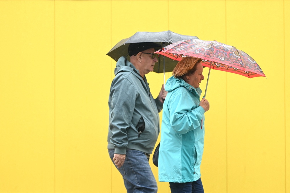 A band of rain will move across the UK (AFP/Getty)
