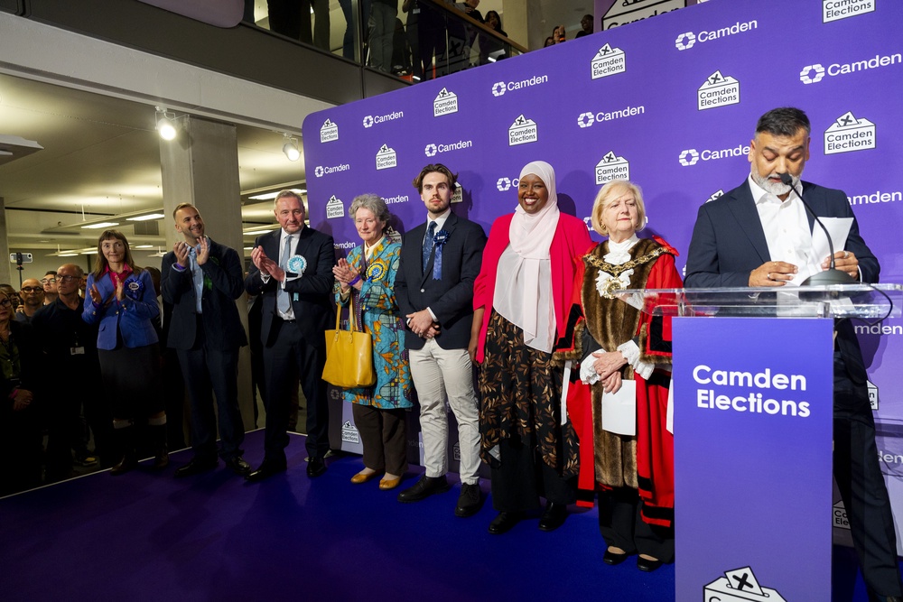 Camden Council leader Sagal Abdi-Wali (centre) and Green Party leader Zack Polanski (far left) during the declaration at the headquarters of Camden Council (Jordan Pettitt/PA Wire/PA Images) (PA Wire)