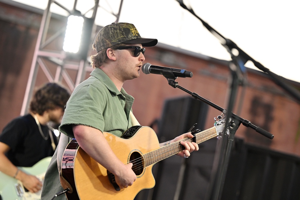 Brooks Rosser, who was a contestant on season 24 of American Idol, will also perform on the 10 October date in Indianapolis (Getty)