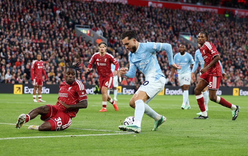 Jeremie Frimpong’s Liverpool struggles continued (Getty)